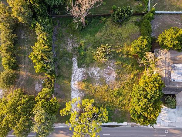 0.31 Acres of Residential Land for Sale in Sarasota, Florida