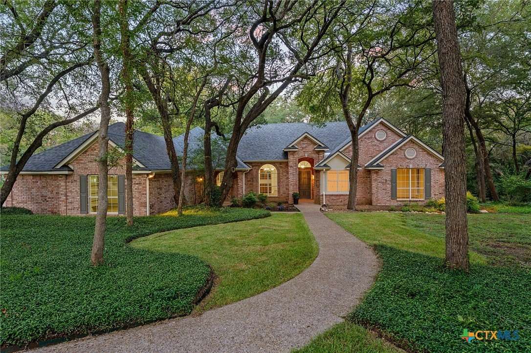 1.73 Acres of Land with Home for Sale in Belton, Texas