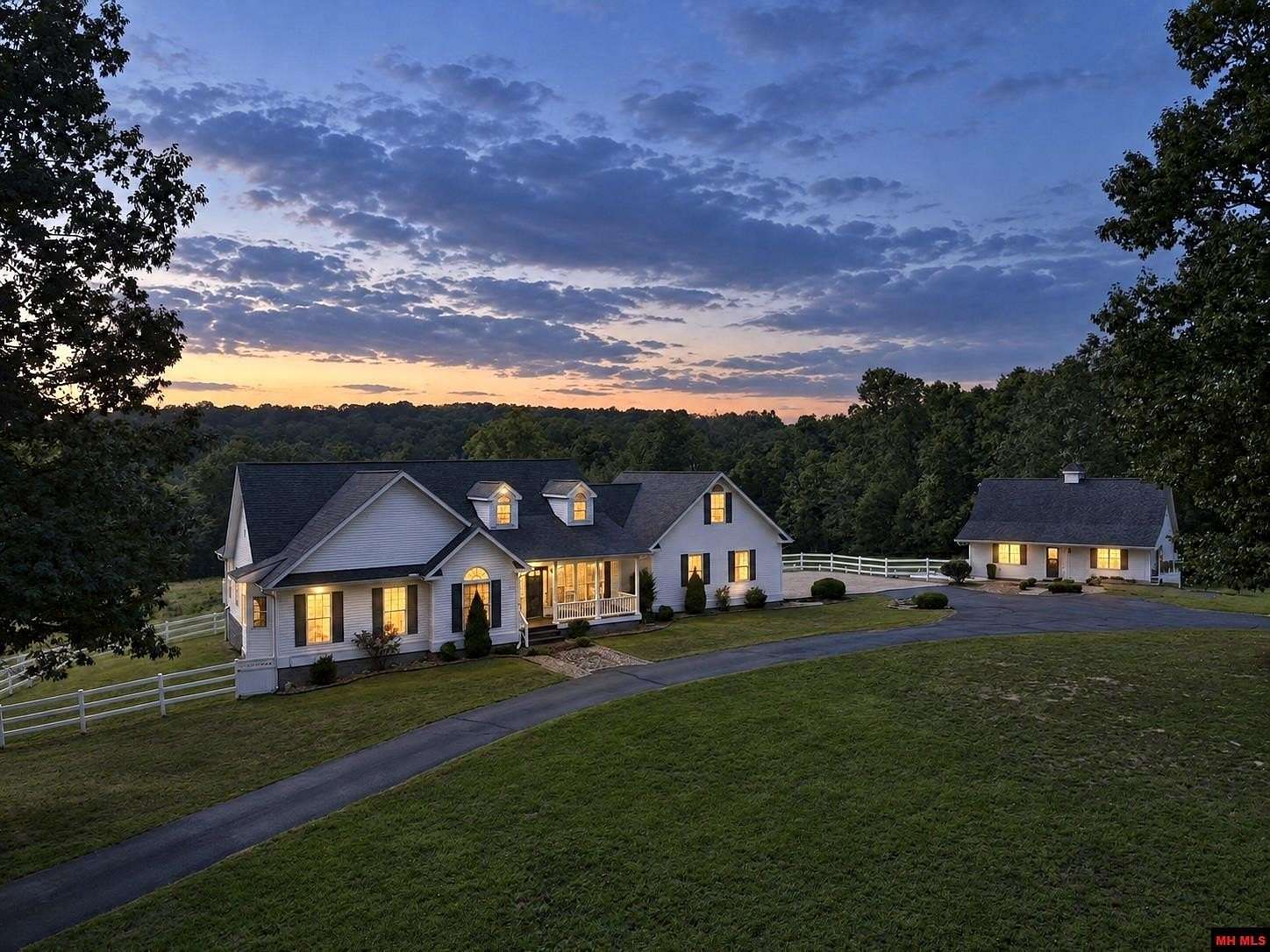 7.16 Acres of Land with Home for Sale in Mountain Home, Arkansas