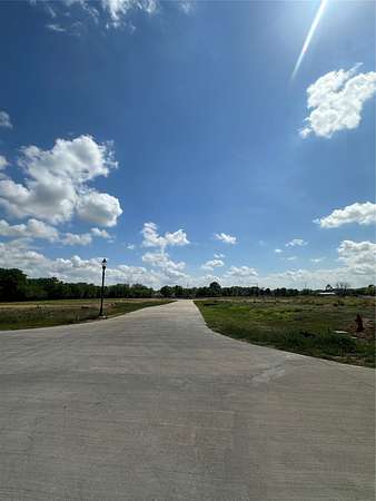 1 Acre of Residential Land for Sale in Copper Canyon, Texas