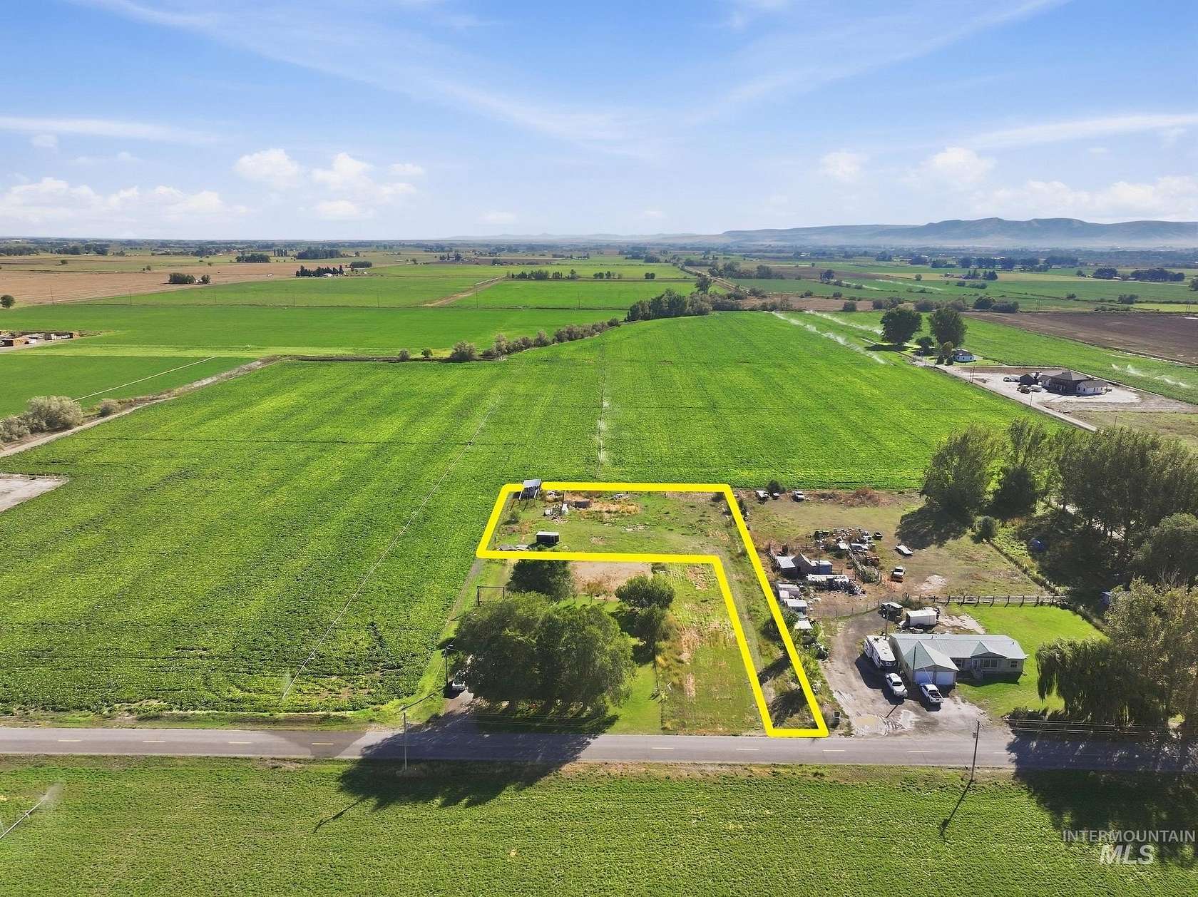 1 Acre of Land for Sale in Heyburn, Idaho