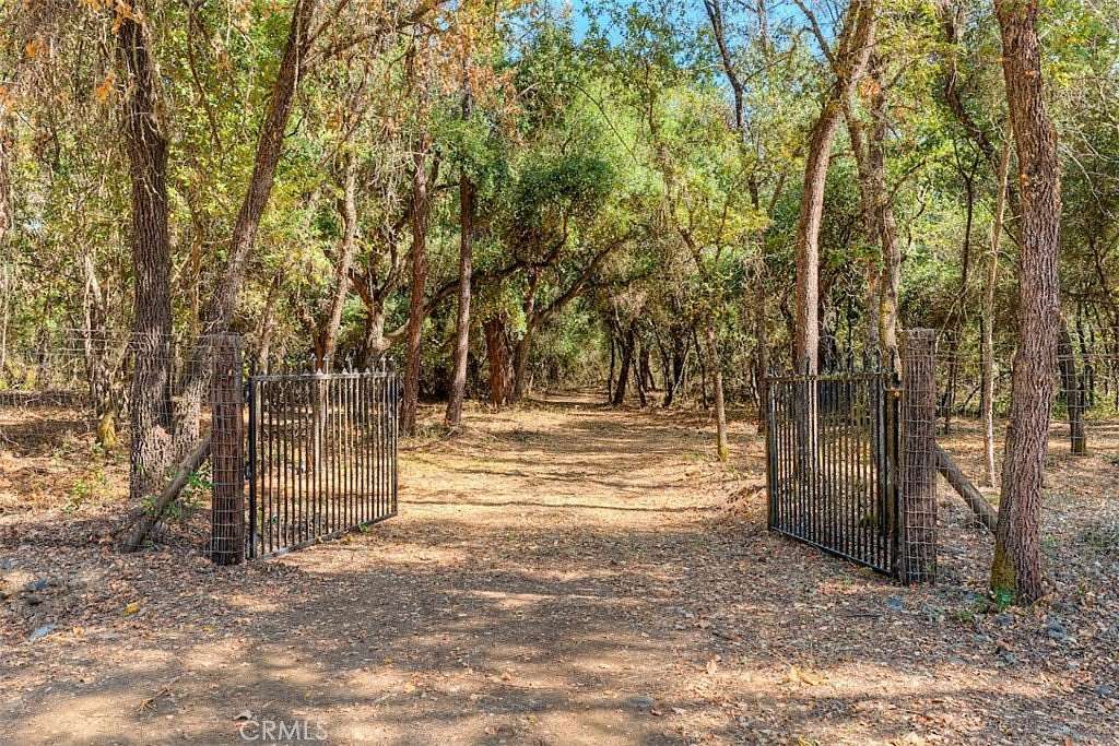 5 Acres of Residential Land for Sale in Oroville, California