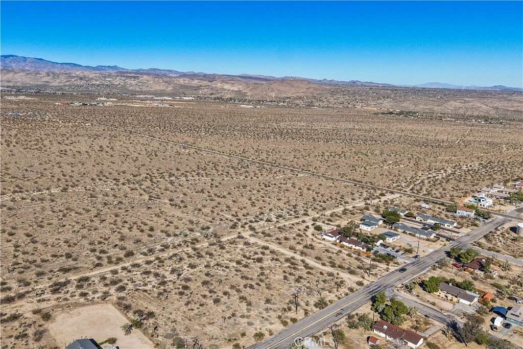 0.72 Acres of Residential Land for Sale in Joshua Tree, California