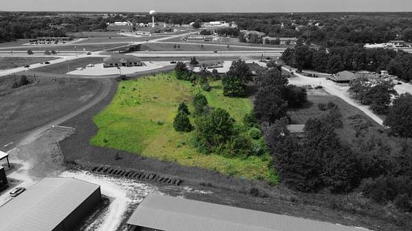 2.79 Acres of Mixed-Use Land for Sale in Fulton, Missouri