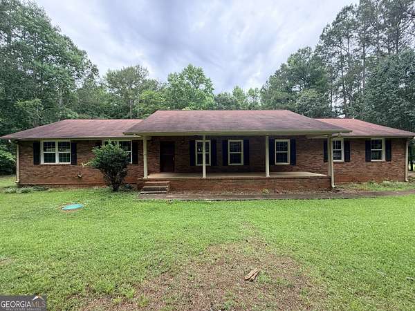 8 Acres of Land with Home for Sale in McDonough, Georgia