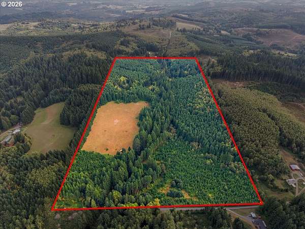 81.9 Acres of Recreational Land for Sale in Rainier, Oregon