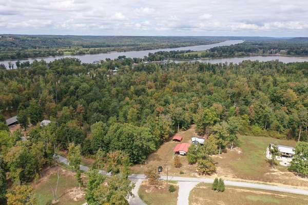 0.59 Acres of Residential Land for Sale in Linden, Tennessee