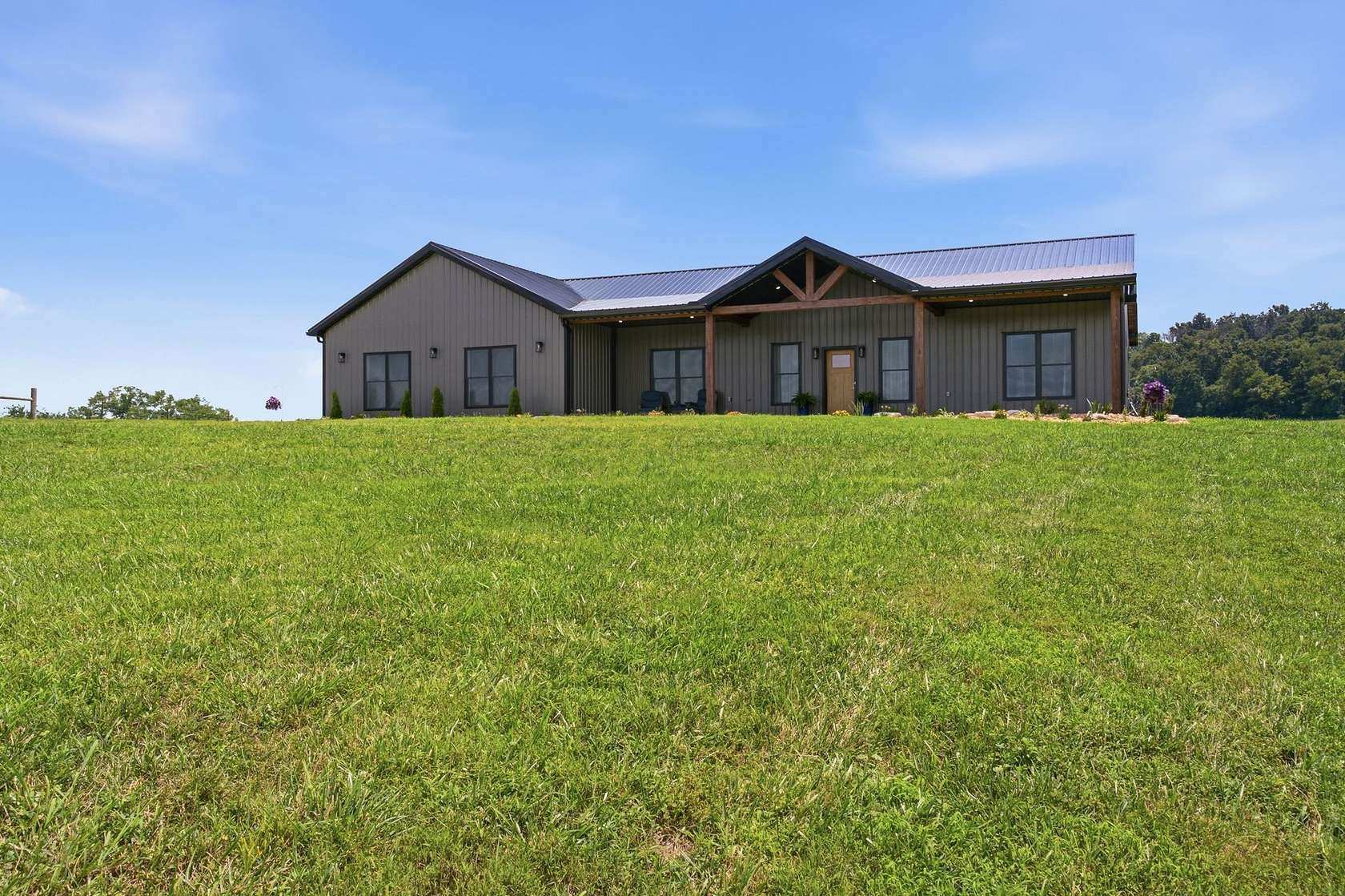 5 Acres of Land with Home for Sale in Lebanon, Tennessee