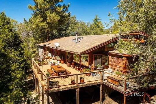 3 Acres of Land with Home for Sale in Idyllwild, California