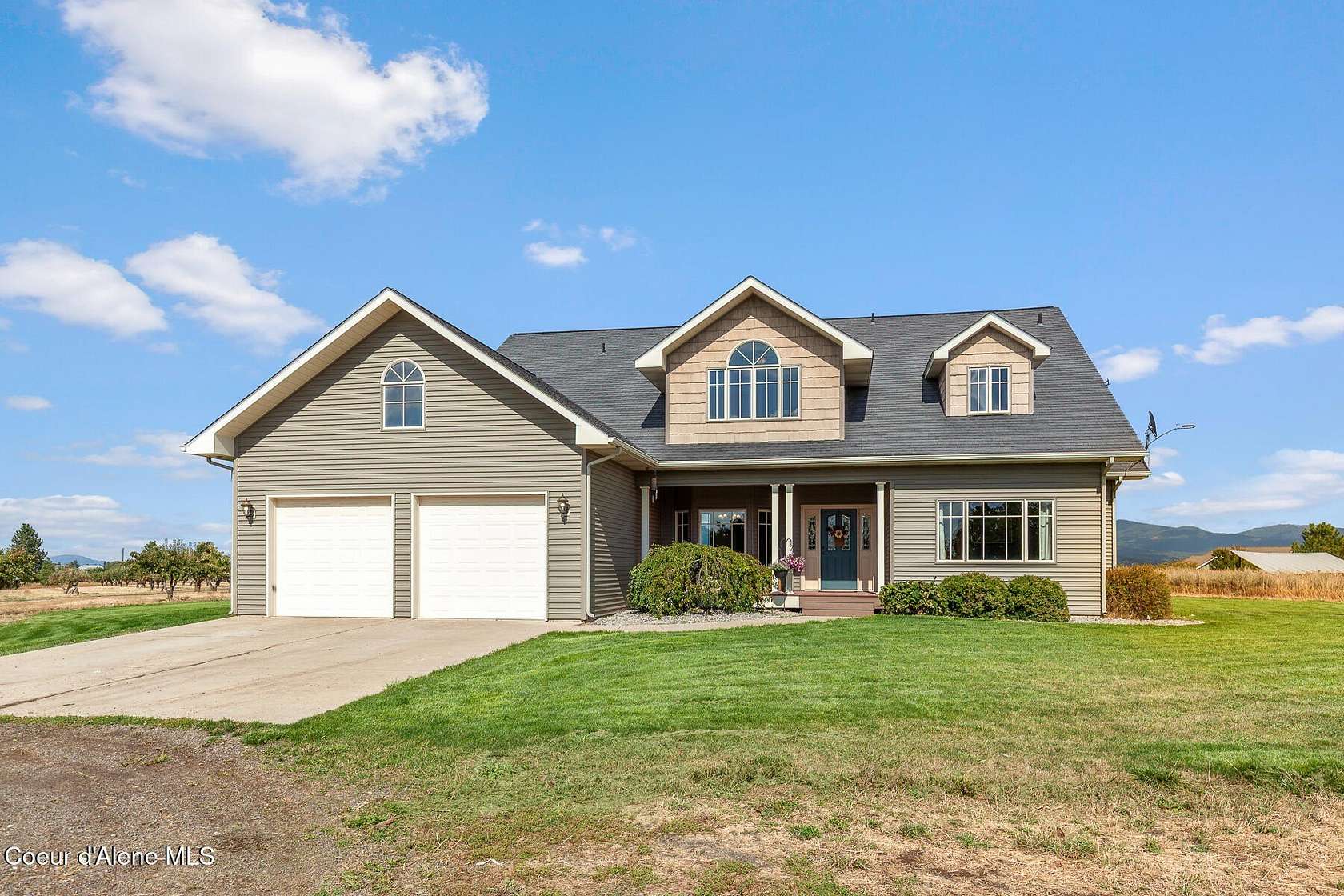6 Acres of Land with Home for Sale in Colbert, Washington