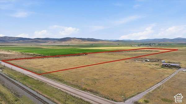40 Acres of Land for Sale in Clifton, Idaho