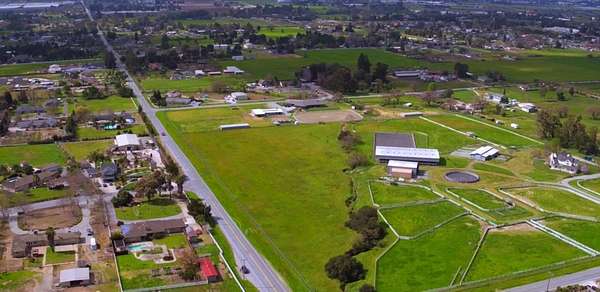 7 Acres of Residential Land for Sale in Gilroy, California