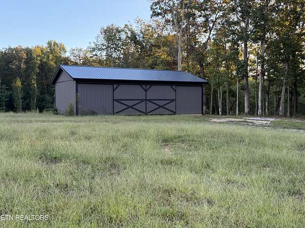 1.5 Acres of Land for Sale in Jamestown, Tennessee
