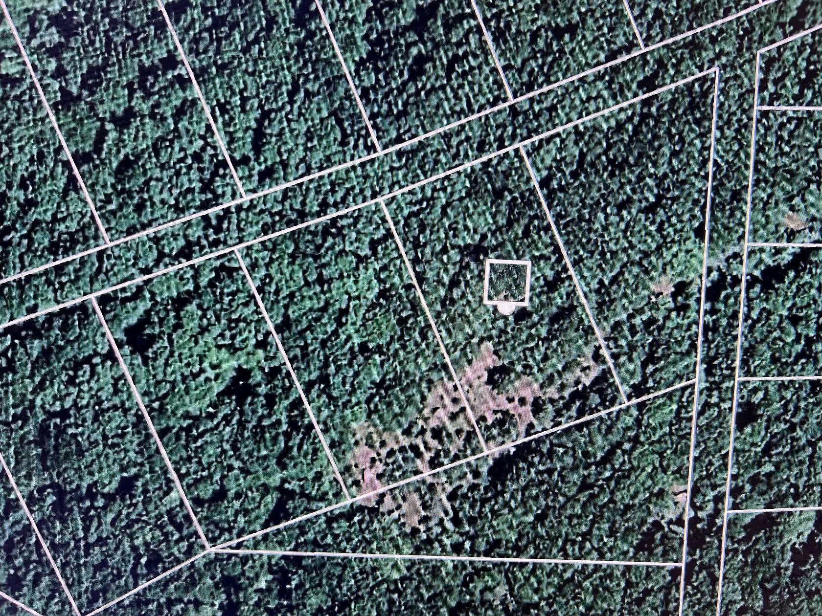 0.46 Acres of Residential Land for Sale in Holladay, Tennessee