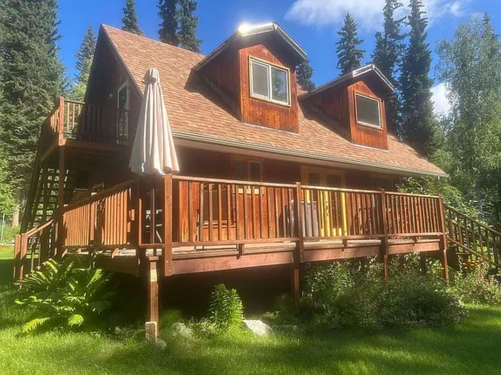 2.5 Acres of Land with Home for Sale in Fairbanks, Alaska