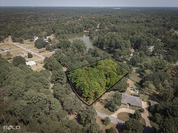 1.84 Acres of Residential Land for Sale in Keithville, Louisiana