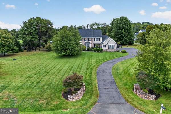 3 Acres of Land with Home for Sale in Hamilton, Virginia