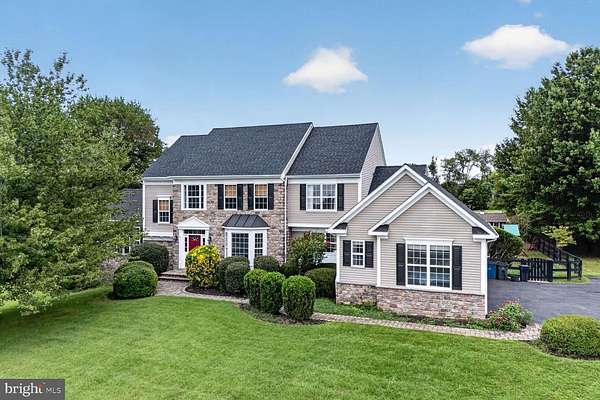 3 Acres of Land with Home for Sale in Hamilton, Virginia
