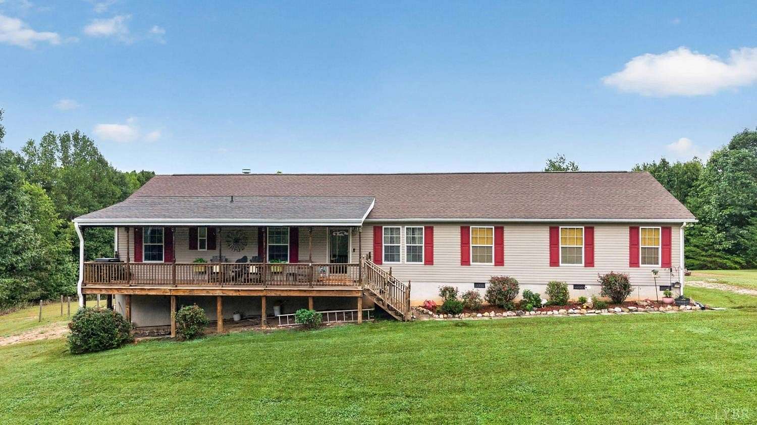 5 Acres of Land with Home for Sale in Appomattox, Virginia