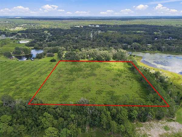 10 Acres of Agricultural Land for Sale in Land O' Lakes, Florida