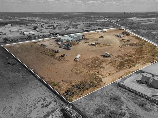 10.1 Acres of Improved Commercial Land for Sale in Odessa, Texas