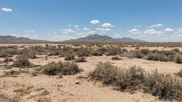 0.5 Acres of Residential Land for Sale in Deming, New Mexico