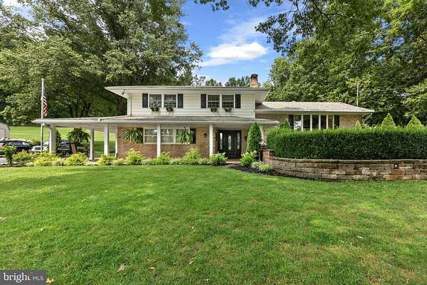 4.78 Acres of Land with Home for Sale in Bainbridge, Pennsylvania