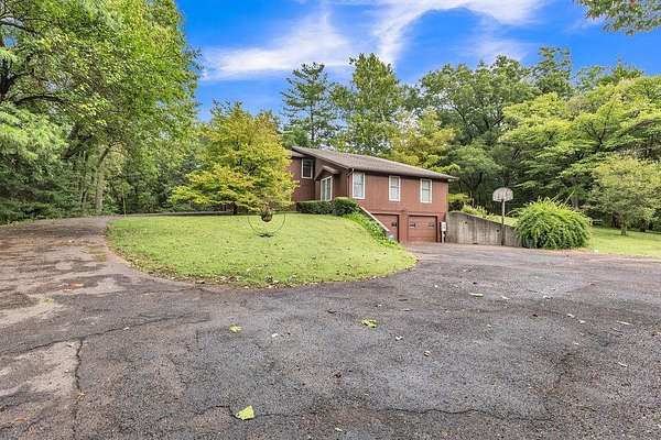9.35 Acres of Land with Home for Sale in St. Joseph, Missouri