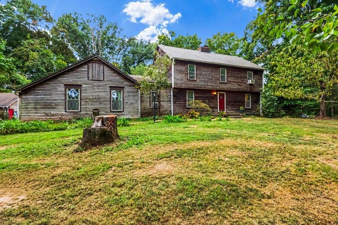 1.9 Acres of Land with Home for Sale in Russellville, Kentucky