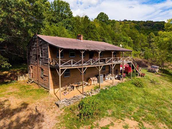 8.28 Acres of Land with Home for Sale in Lafayette, Tennessee