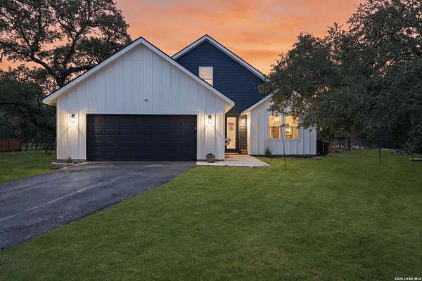 1.55 Acres of Land with Home for Sale in Boerne, Texas