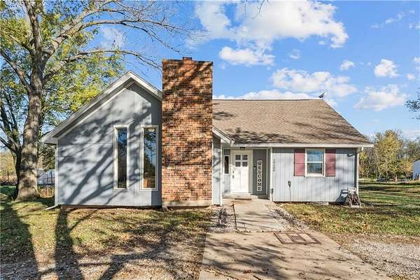5 Acres of Land with Home for Sale in Olathe, Kansas