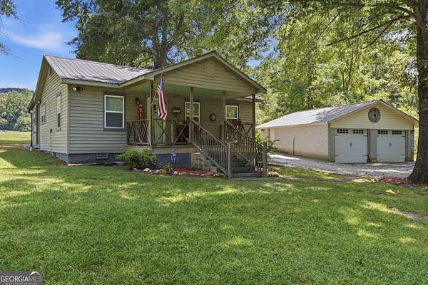 3 Acres of Land with Home for Sale in Clarkesville, Georgia