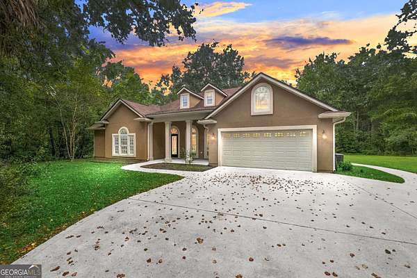 3 Acres of Land with Home for Sale in Kingsland, Georgia
