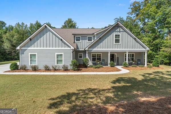 2.28 Acres of Land with Home for Sale in Senoia, Georgia