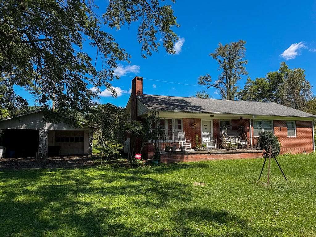 8 Acres of Land with Home for Sale in Andrews, North Carolina