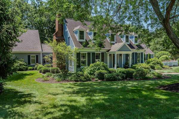 1.7 Acres of Land with Home for Sale in Fort Wayne, Indiana