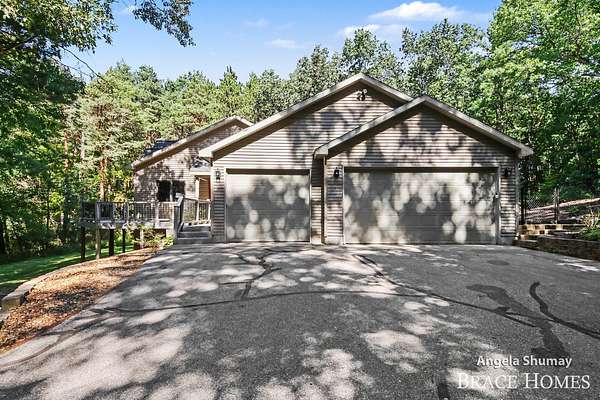4 Acres of Land with Home for Sale in Rockford, Michigan