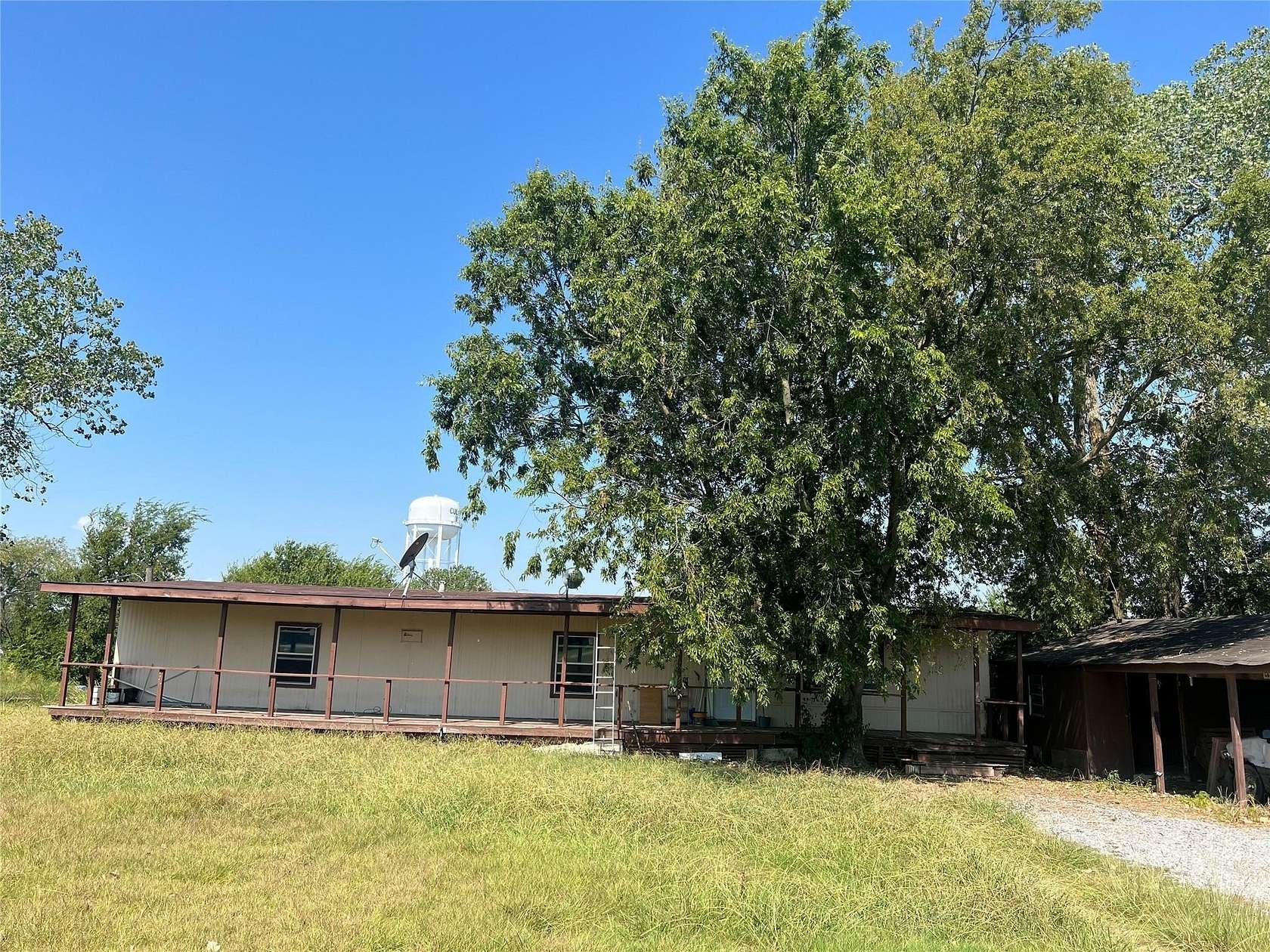 1.5 Acres of Land with Home for Lease in Princeton, Texas