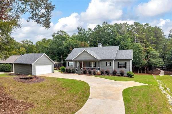 3 Acres of Land with Home for Sale in Martin, Georgia