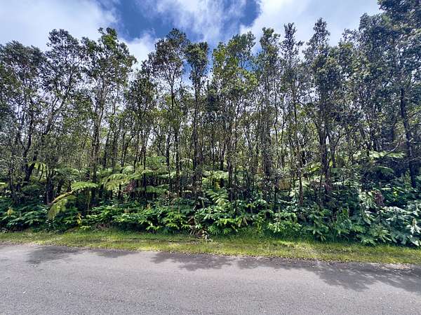 0.46 Acres of Residential Land for Sale in Volcano, Hawaii