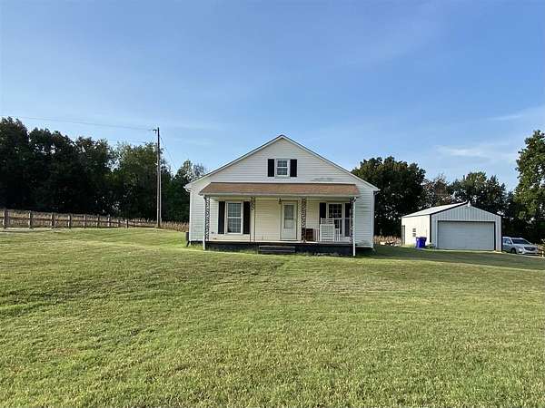 5 Acres of Land with Home for Sale in Bowling Green, Kentucky