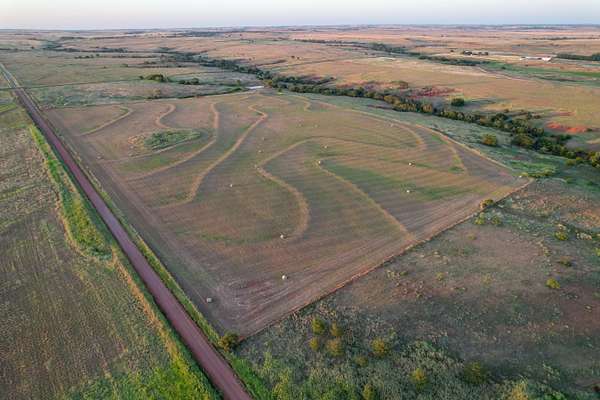 160 Acres of Agricultural Land for Auction in Sayre, Oklahoma