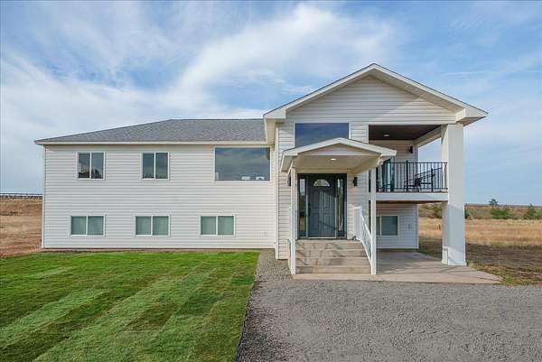 5.6 Acres of Land with Home for Sale in Cheney, Washington