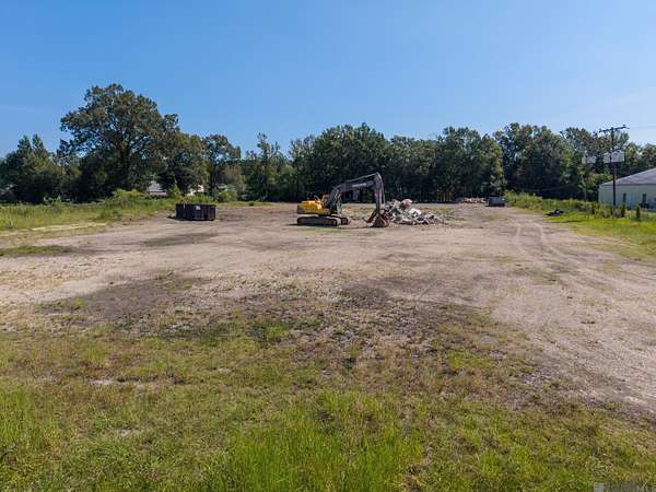 2.16 Acres of Commercial Land for Sale in Livingston, Louisiana
