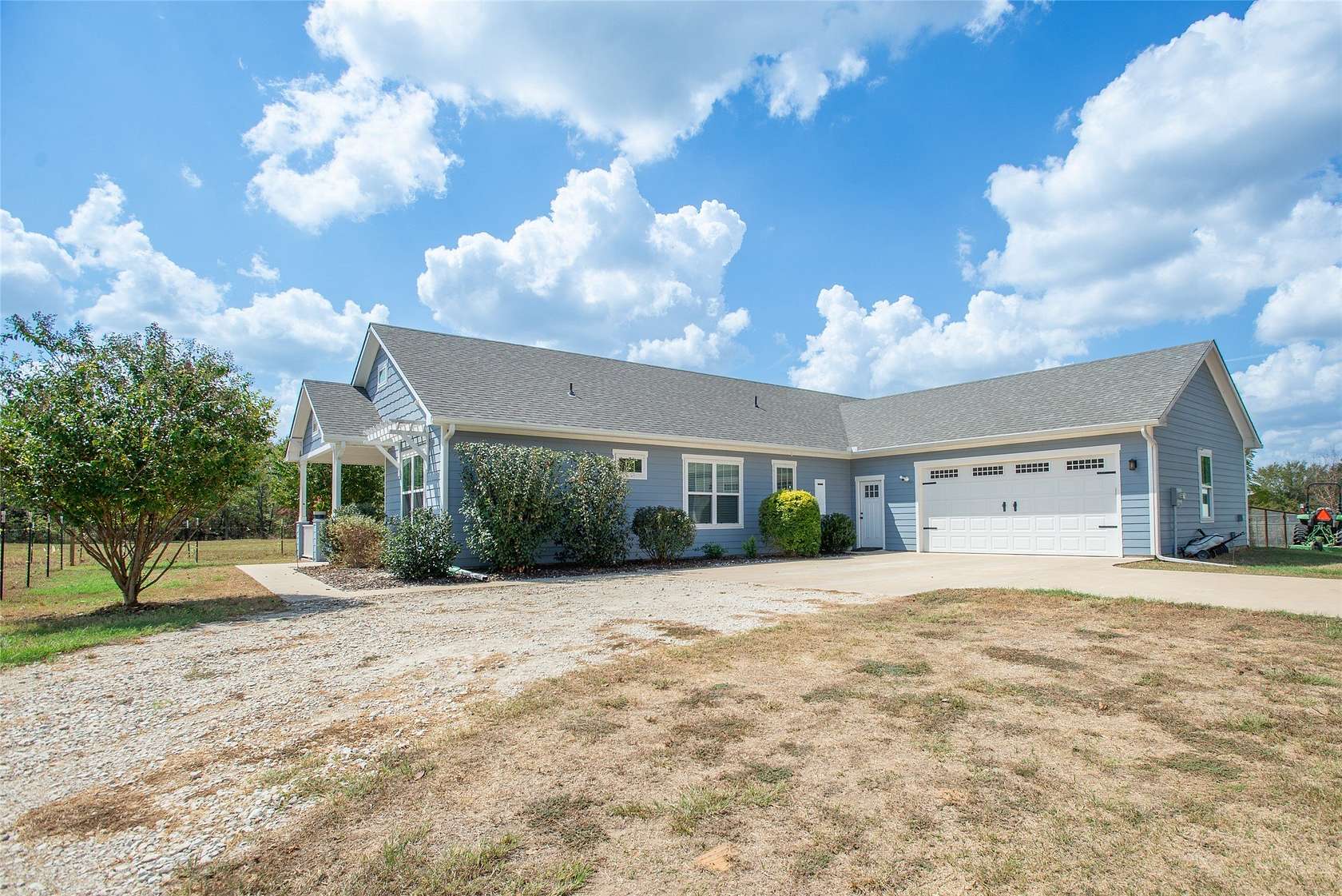4.4 Acres of Land with Home for Sale in Chatfield, Texas