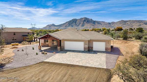 4 Acres of Land with Home for Sale in Prescott, Arizona