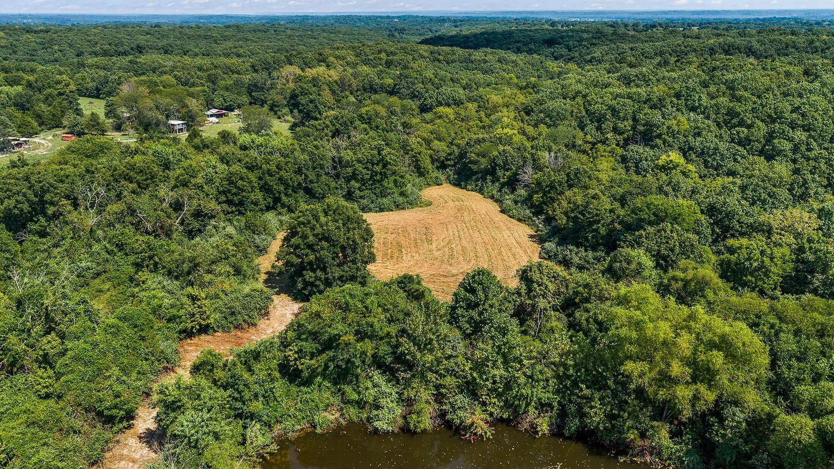 3.4 Acres of Residential Land for Auction in Holts Summit, Missouri