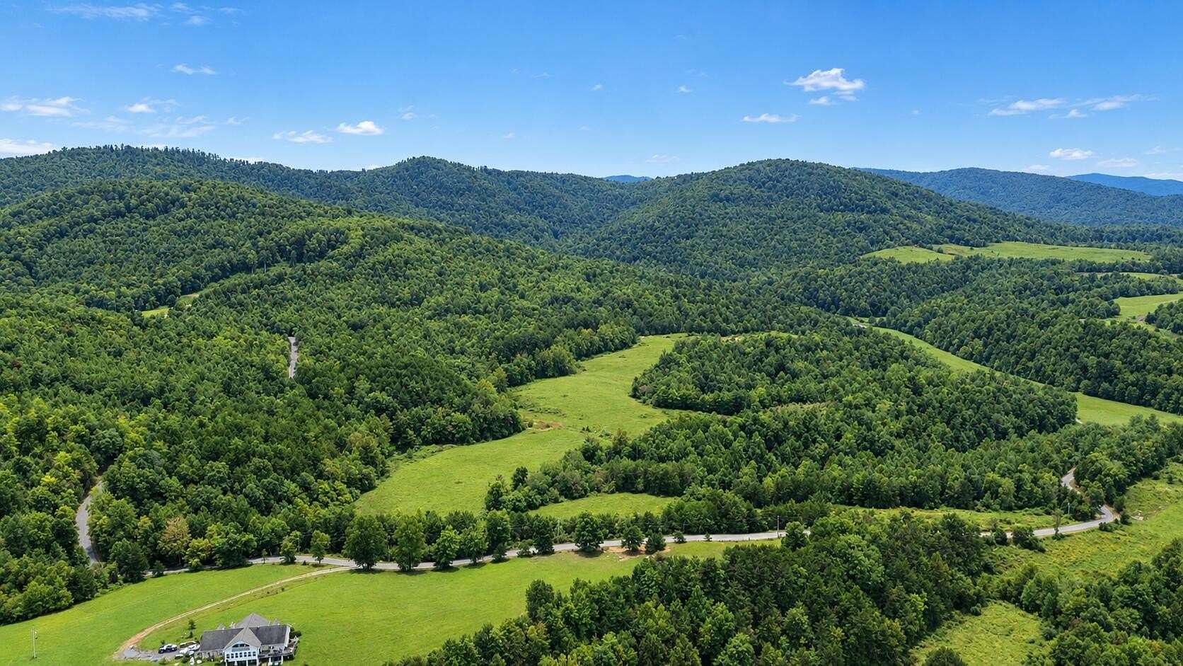 35.2 Acres of Recreational & Residential Land for Sale in Strunk, Kentucky