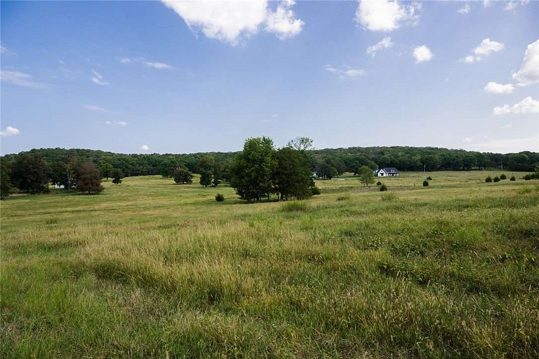 70.7 Acres of Recreational & Residential Land for Sale in Fayetteville, Arkansas